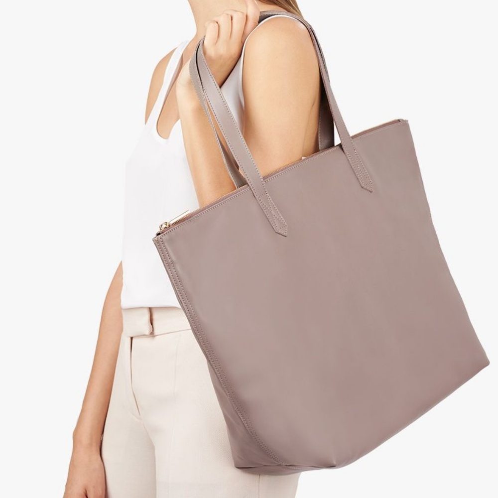 Cuyana Smooth Leather Zipper Tote in Clay